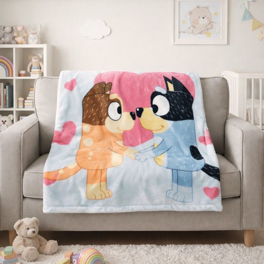 Bluey BBC Studios 70x60 Plush Throw Blanket Super Baby Soft Kids Blanket NWT
